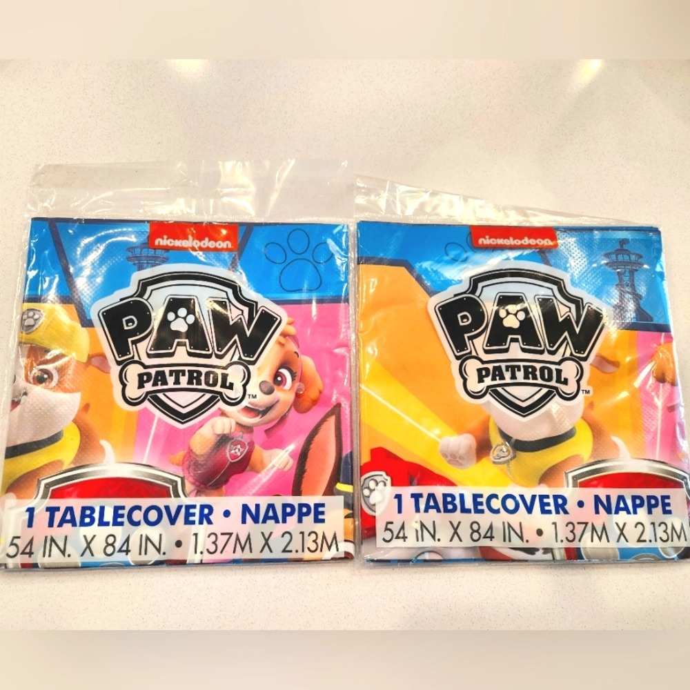 🎉FREE with any purchase🎉 Paw Patrol Tablecover 2-pack